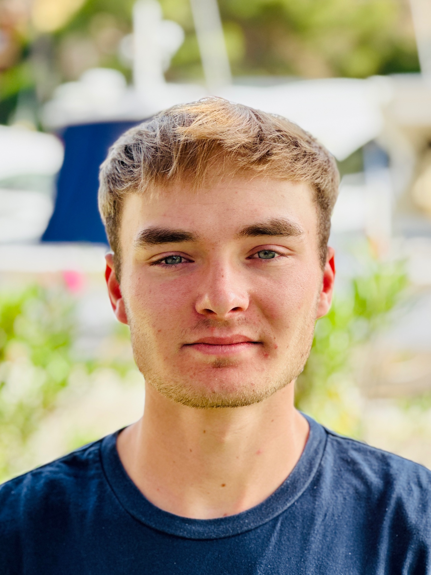 Portrait von Moritz, Skipper und Ausbilder bei der Motorbootschule Mallorca